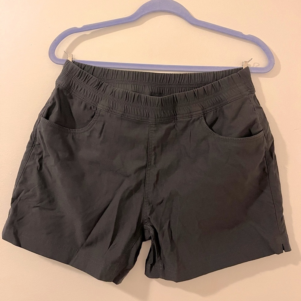 prAna Halle E-Waist Short II, size 10 grey/green